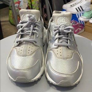 Metallic Silver Air Huarache - Nike